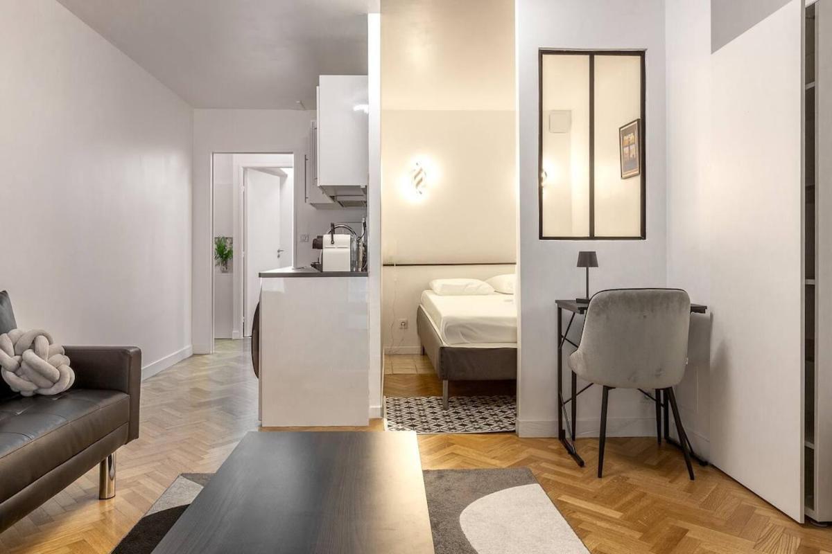 Apartment Elegante Evasion Dans Le Vibrant 11e Arrondissement - Longue Duree Paris